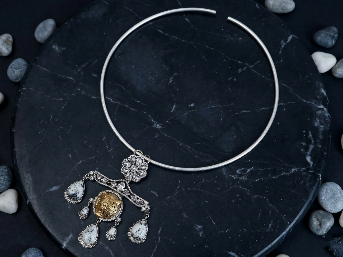 Regal Marble Accent Choker