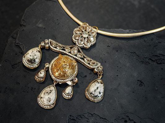 Regal Marble Accent Choker