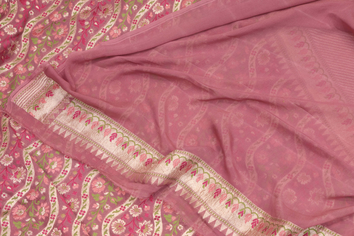 Georgette Banarasi