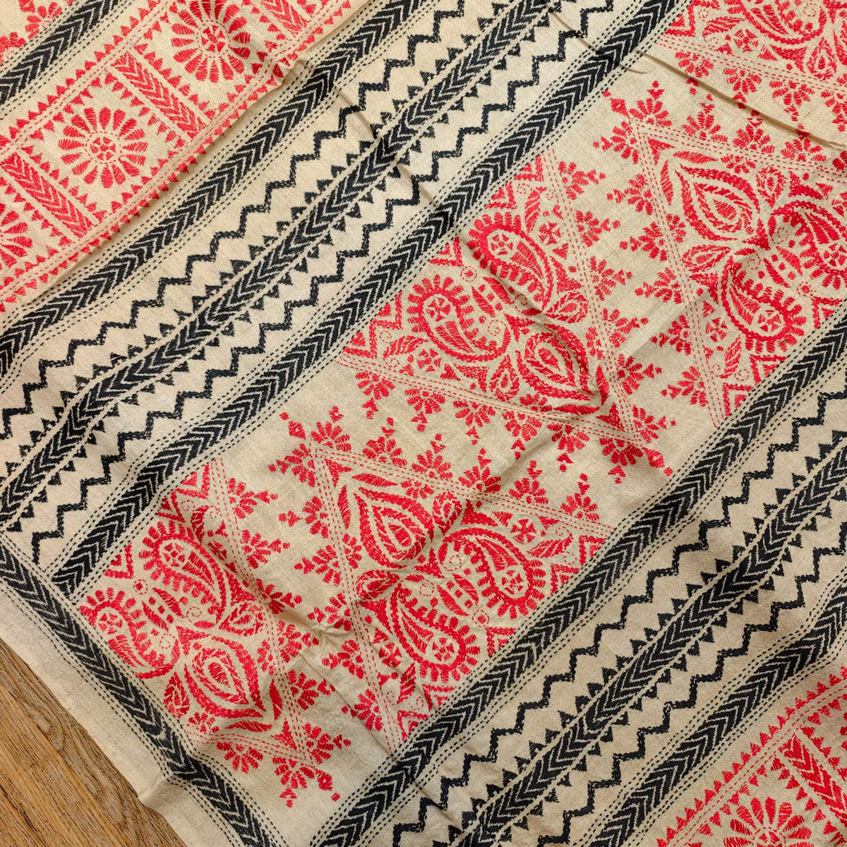 Pure Tassar Silk Saree with Kantha Stitch – Ganga-Jamuna Border
