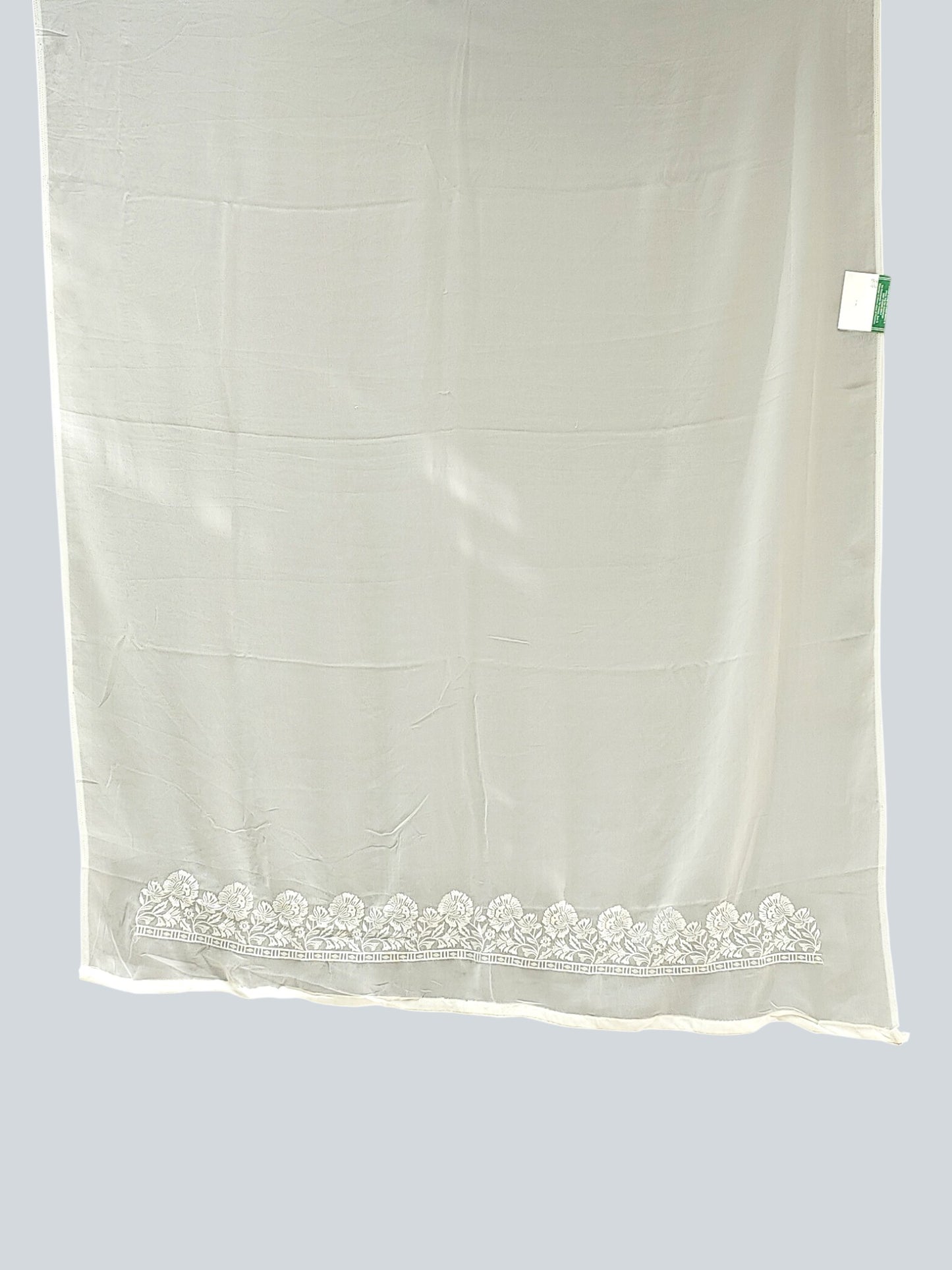 Bollywood-Style Chiffon Georgette Blend Saree with Floral Embroidery