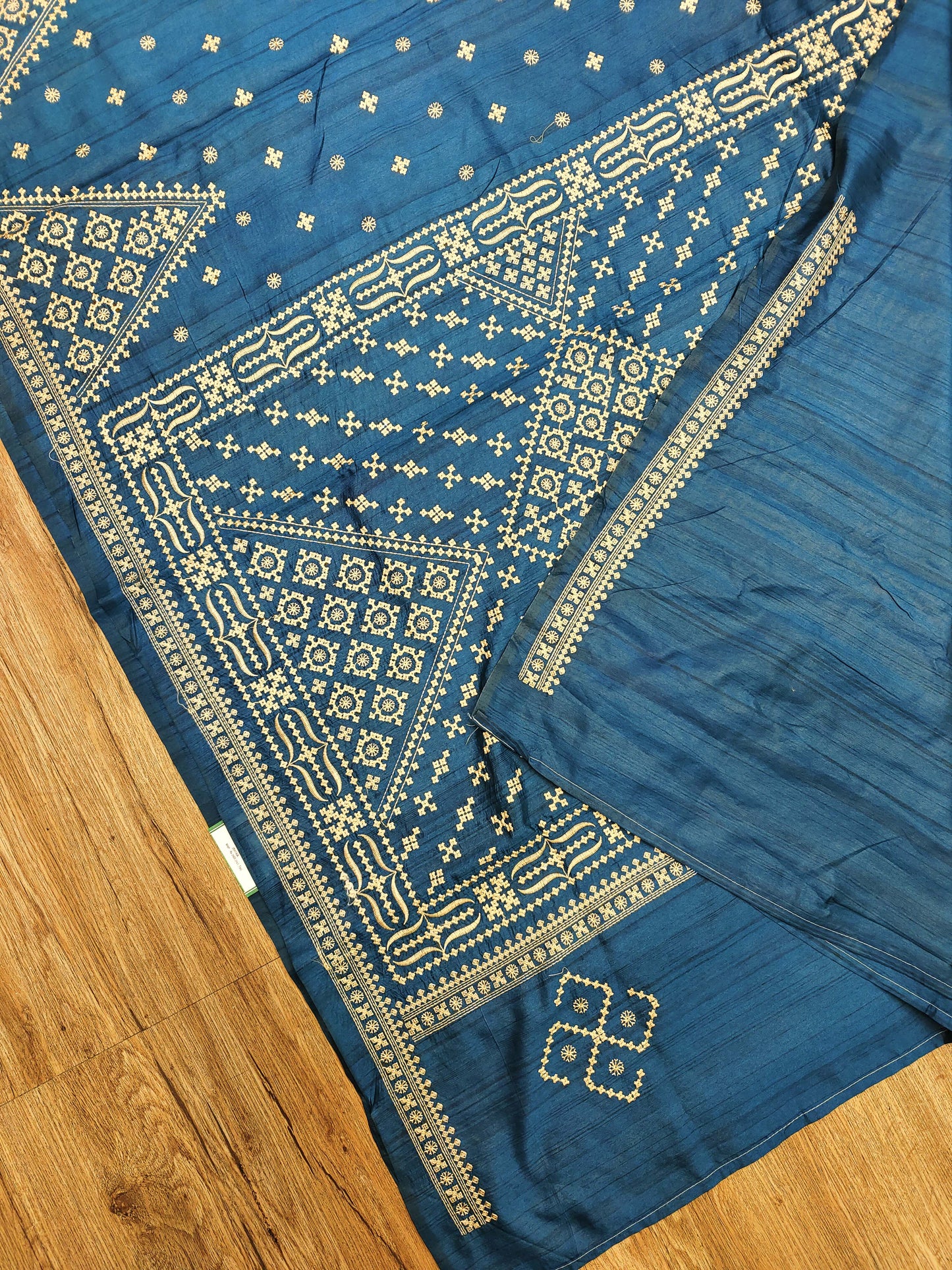 Gujarati Stitch on Blend Tussar Silk