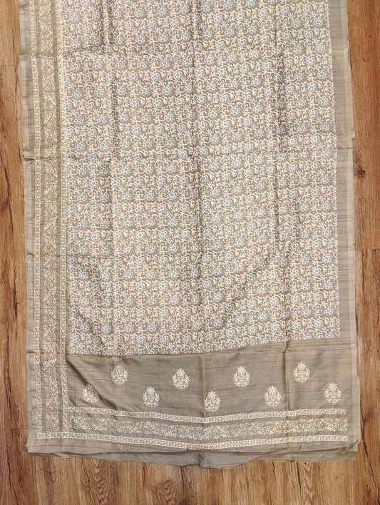 Semi Tussar