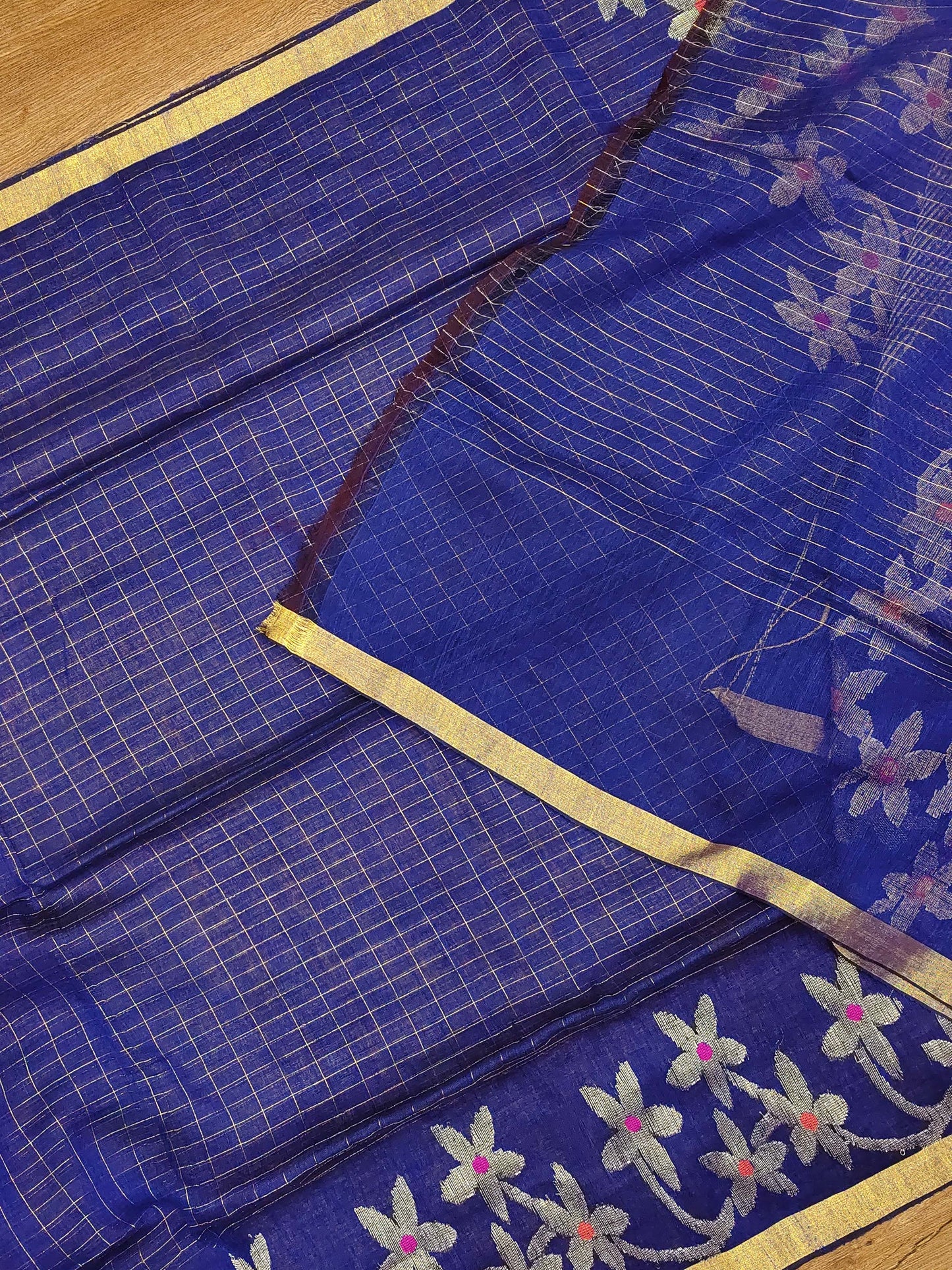 Linen Handloom