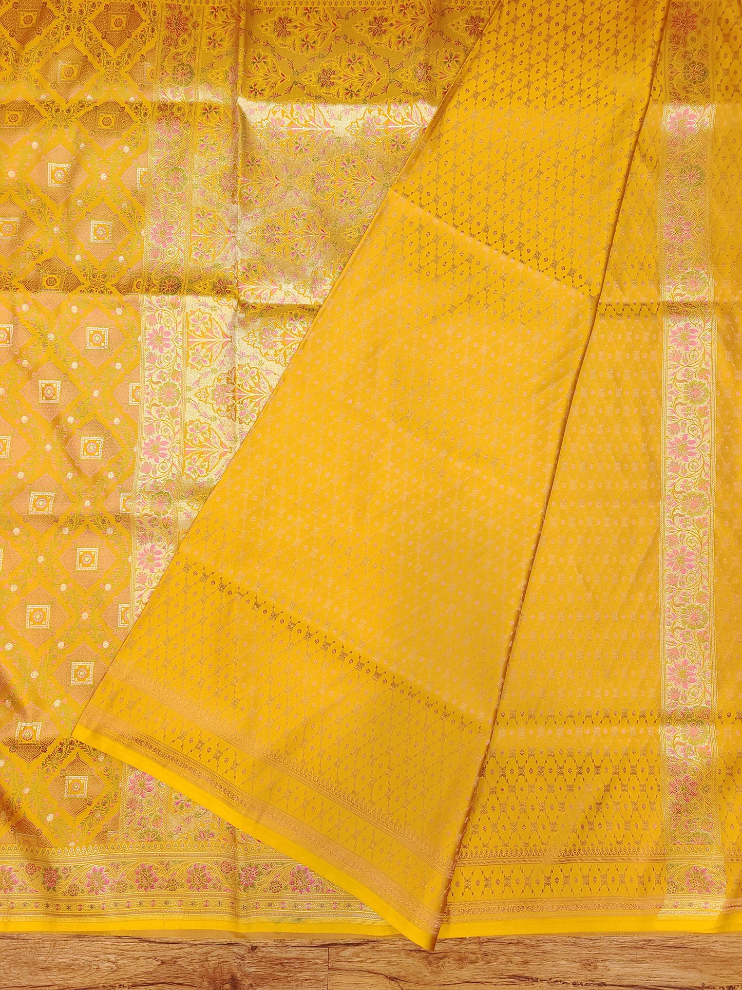 Pashmina Jamawar