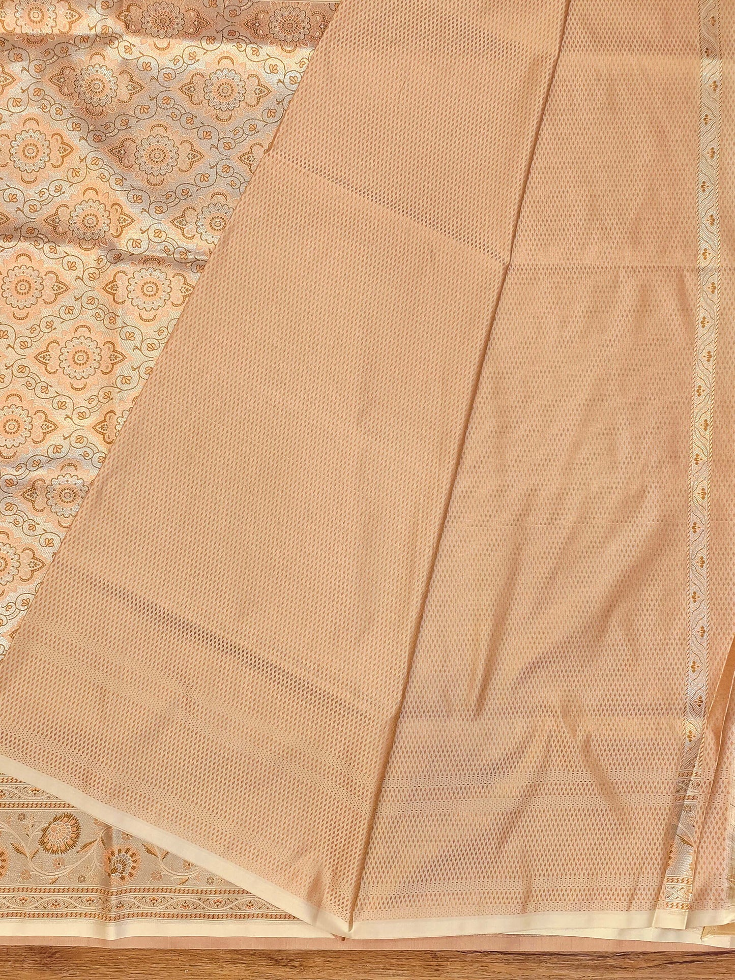 Pashmina Jamawar