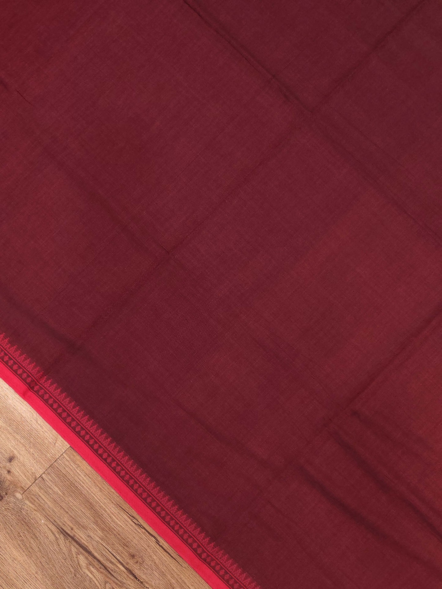 Dhaniakhali Saree