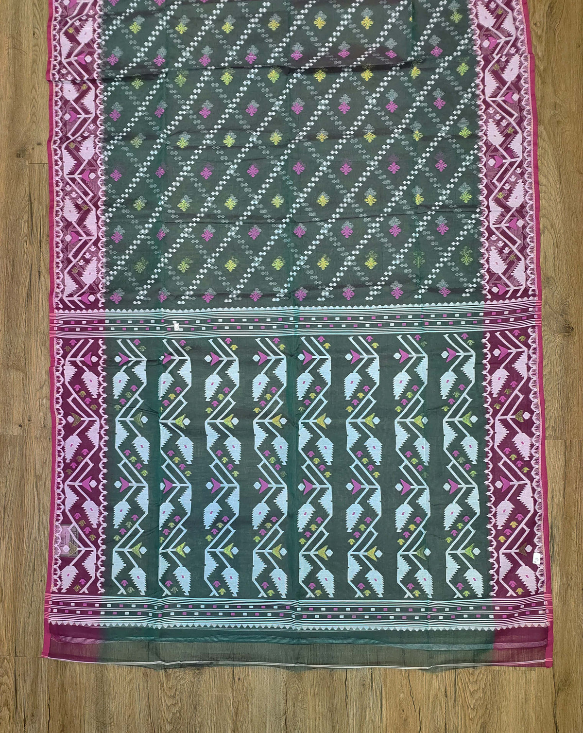 Dhakai Jamdani