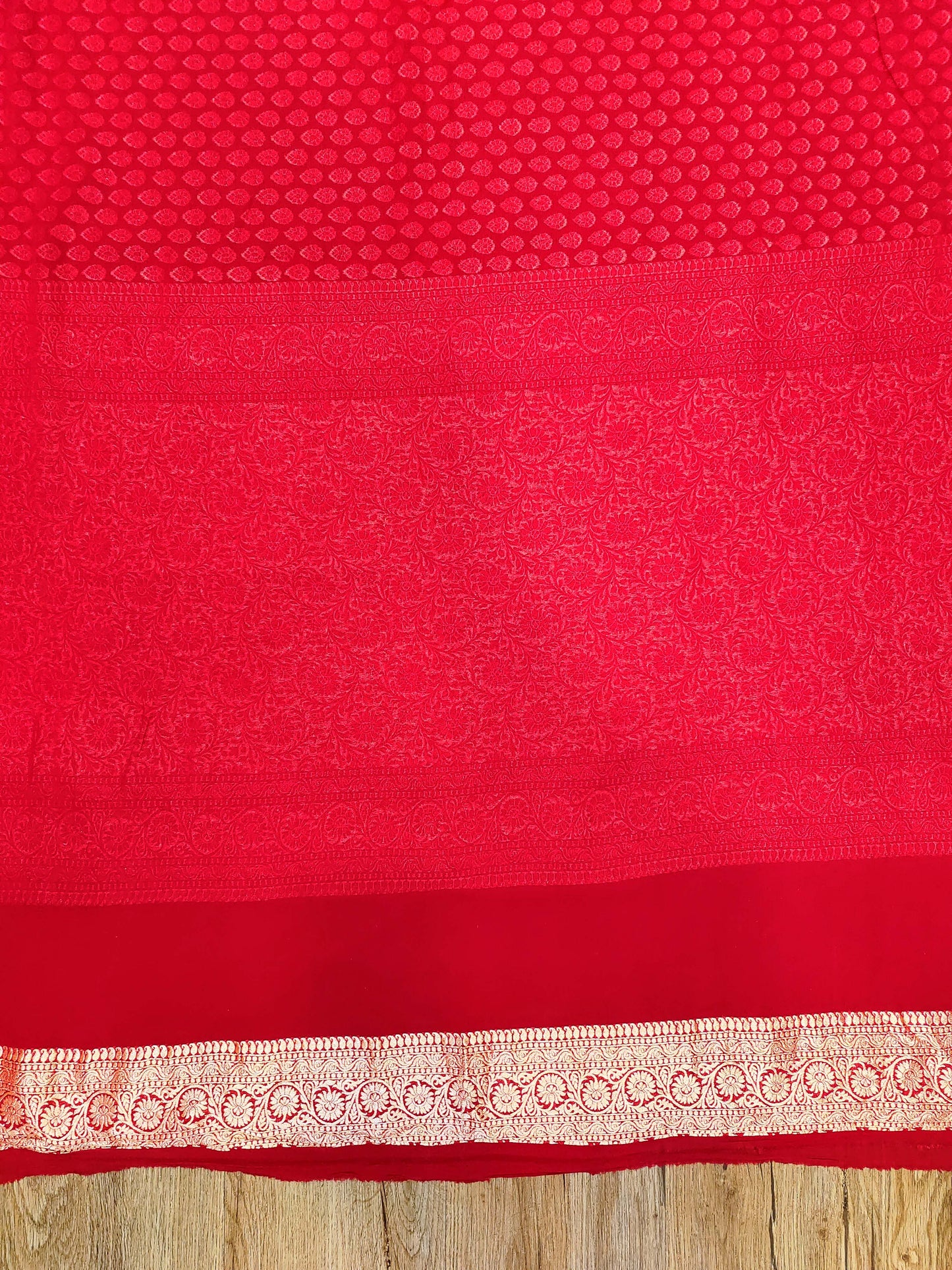 Georgette Banarasi
