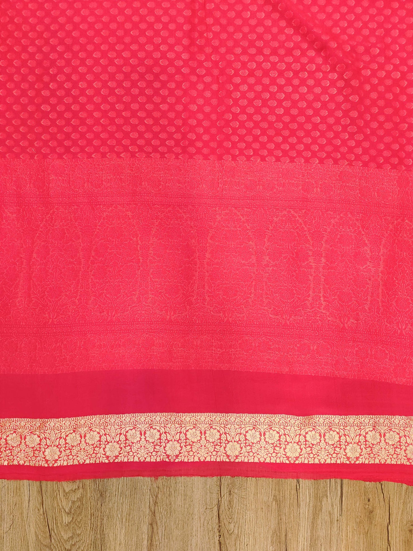 Georgette Banarasi