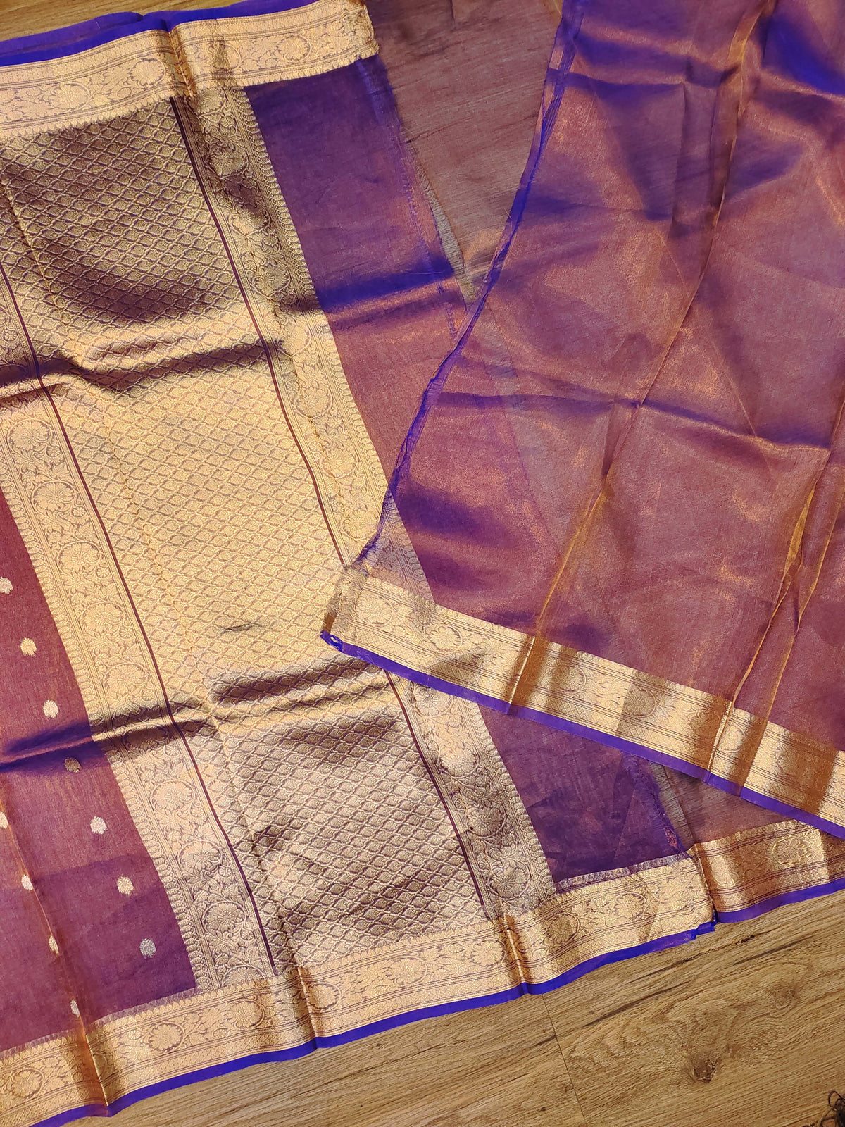 Tissue Banarasi