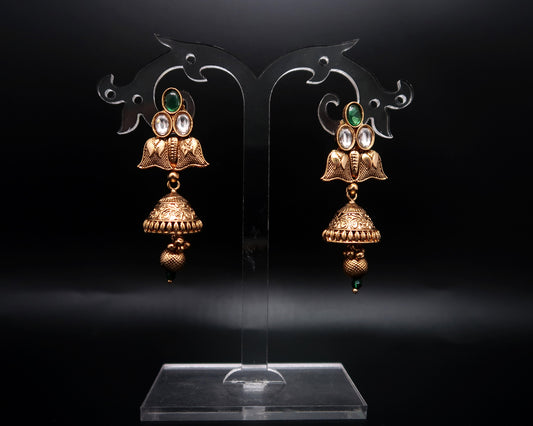 Traditional Temple Green Stone Necklace Set