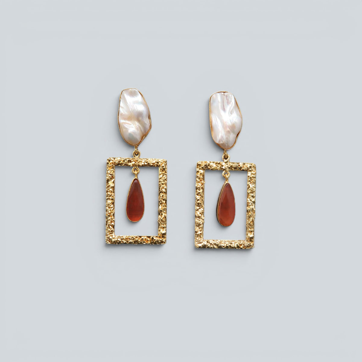 Pearl Frame Drops