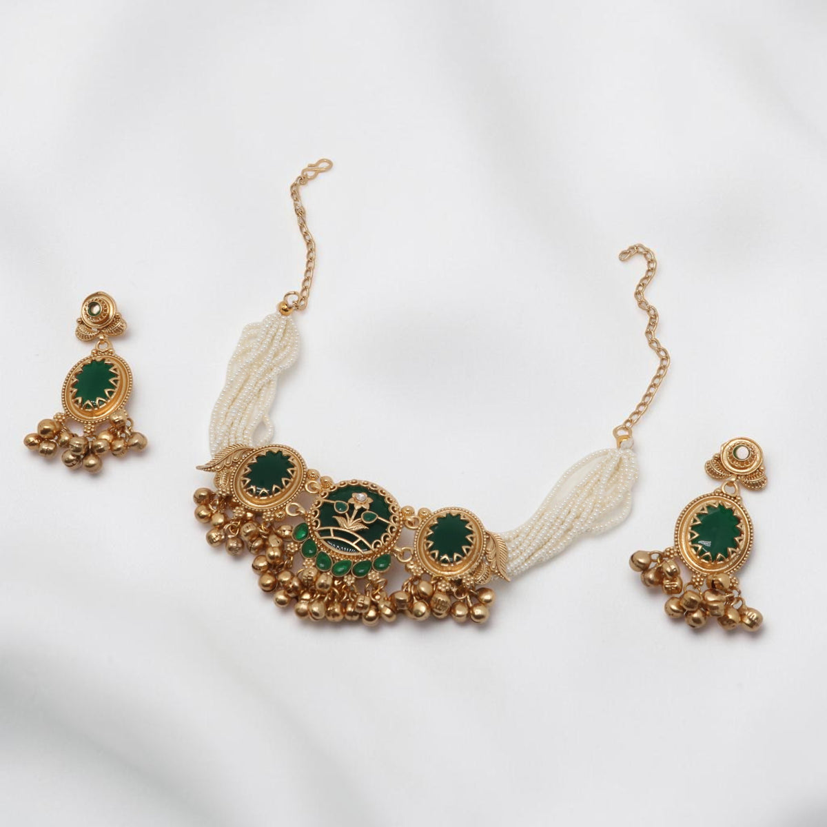 Rajsi Emerald Haar