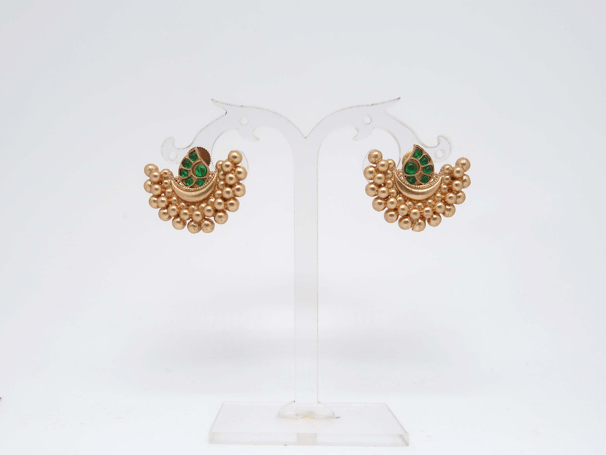 Rajsi Harini Studs
