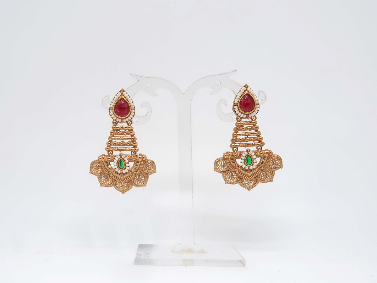 Rajsi Rajhans Earrings