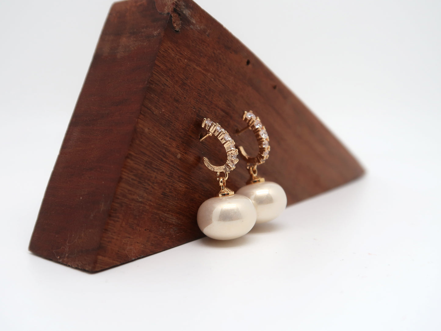 Pearl Hoops