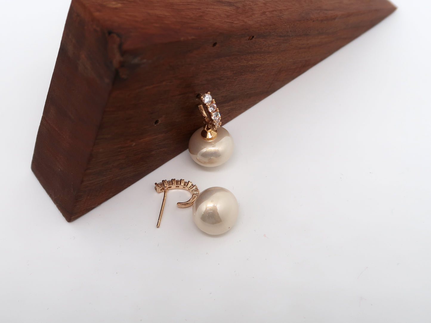 Pearl Hoops