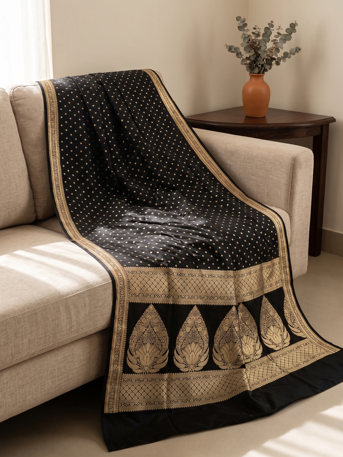 Mashru Banarasi Saree Ornate Pallu