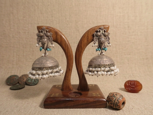 Peacock Pearl