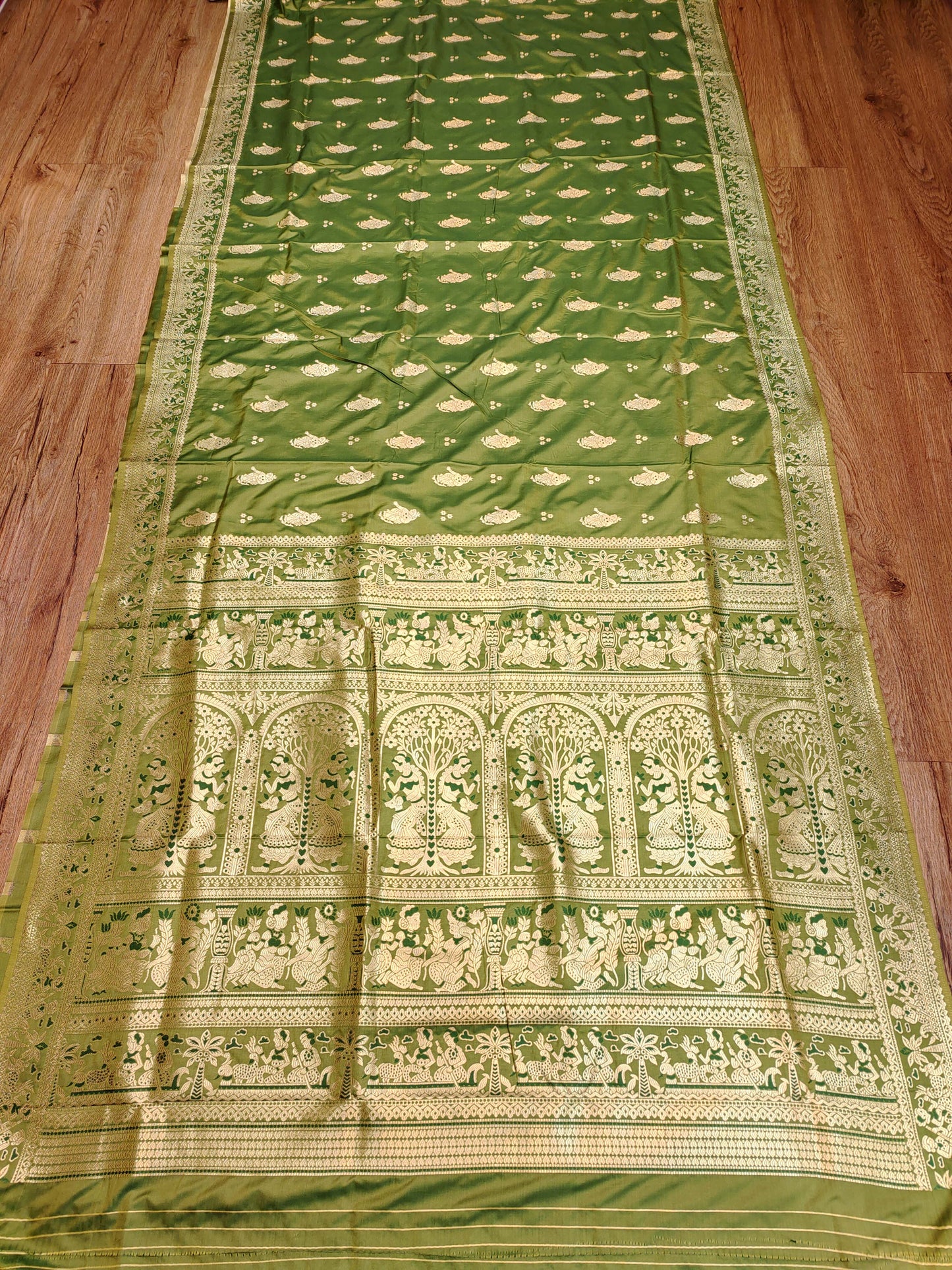 Olive Green Swarnachari Blend Saree