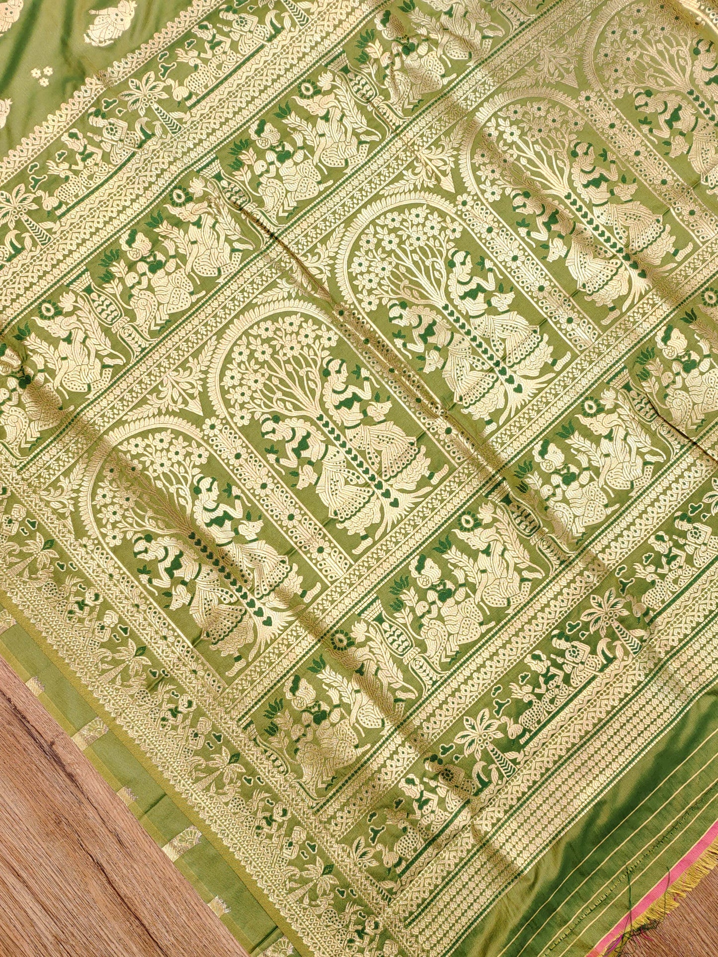 Olive Green Swarnachari Blend Saree