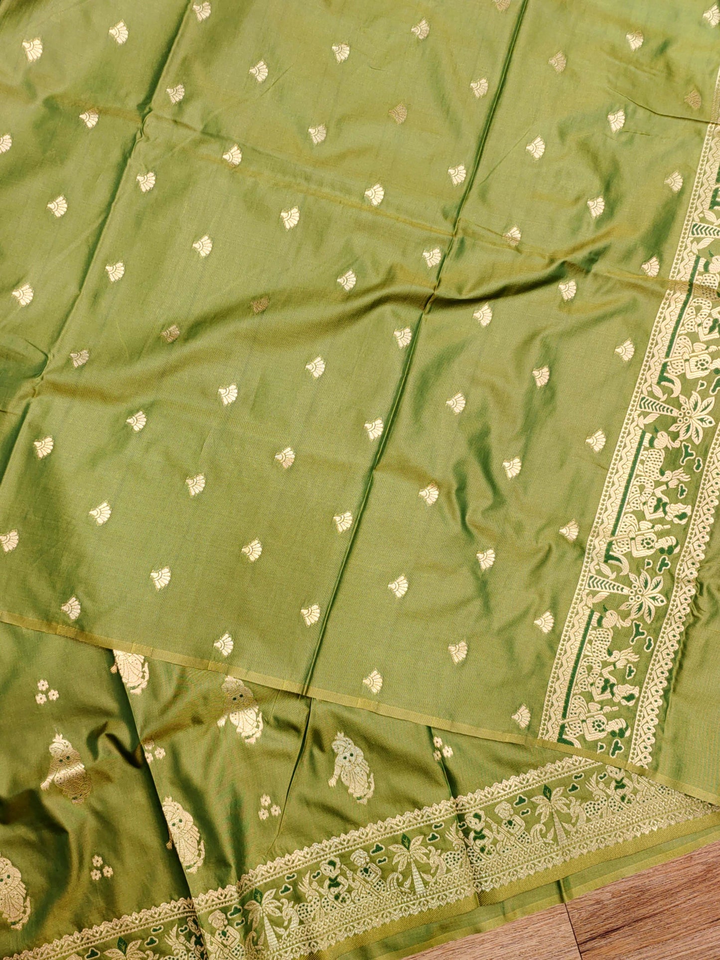 Olive Green Swarnachari Blend Saree