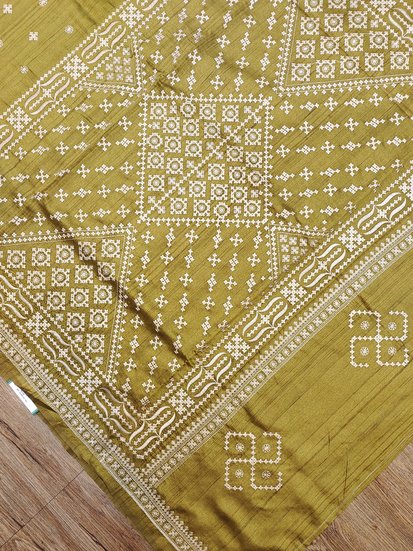 Gujarati Stitch on Blend Tussar Silk