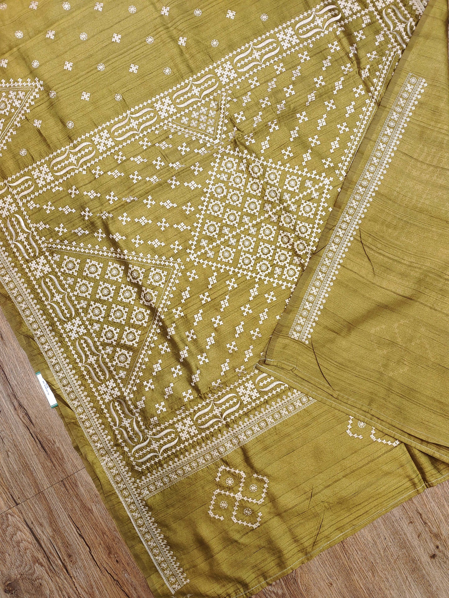 Gujarati Stitch on Blend Tussar Silk