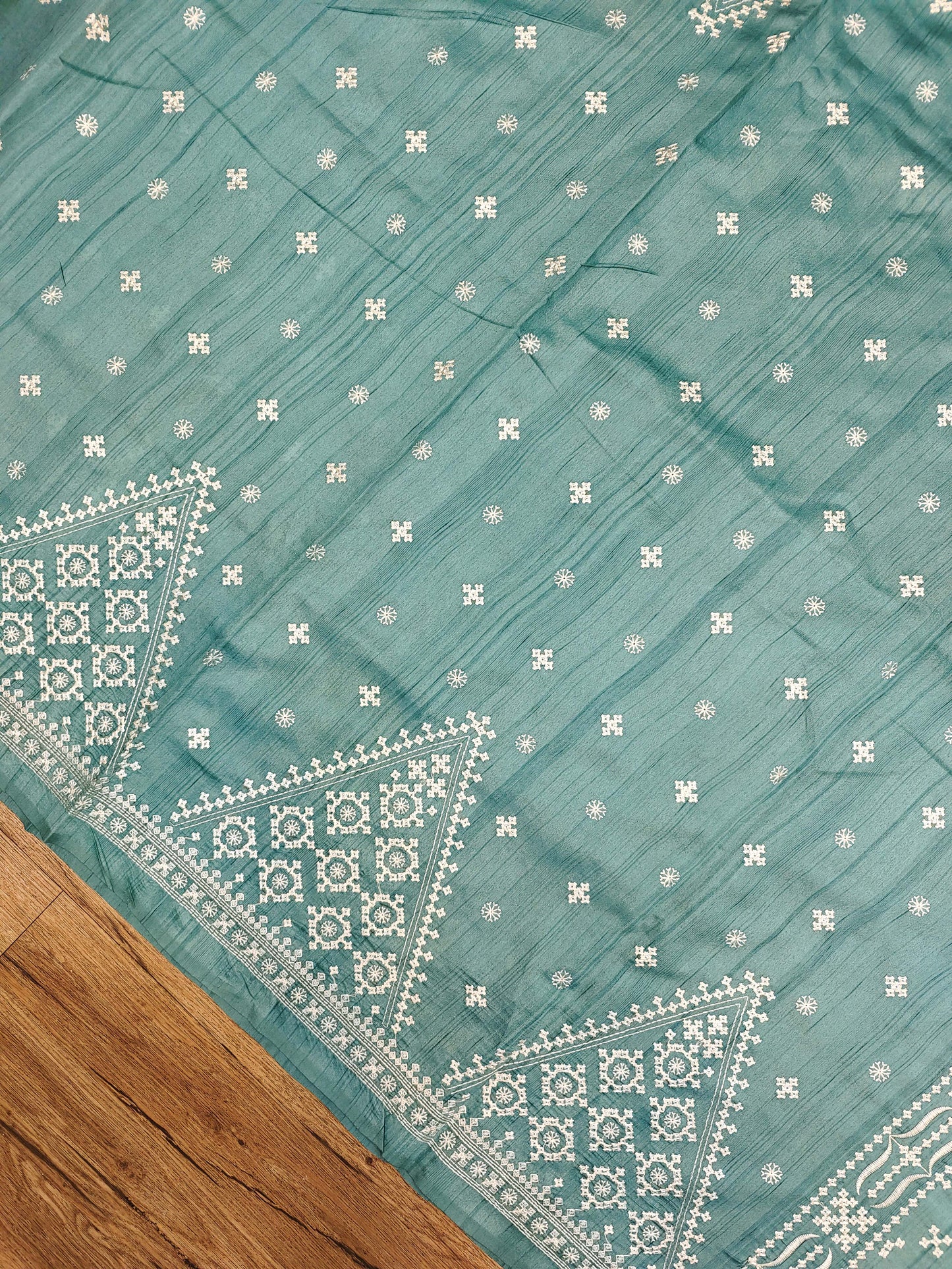 Gujarati Stitch on Blend Tussar Silk