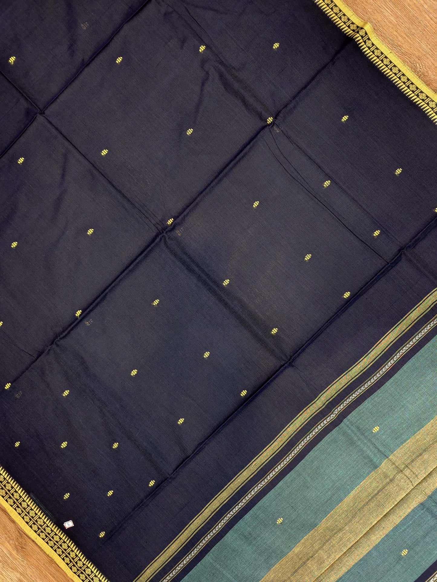 Dhaniakhali Saree