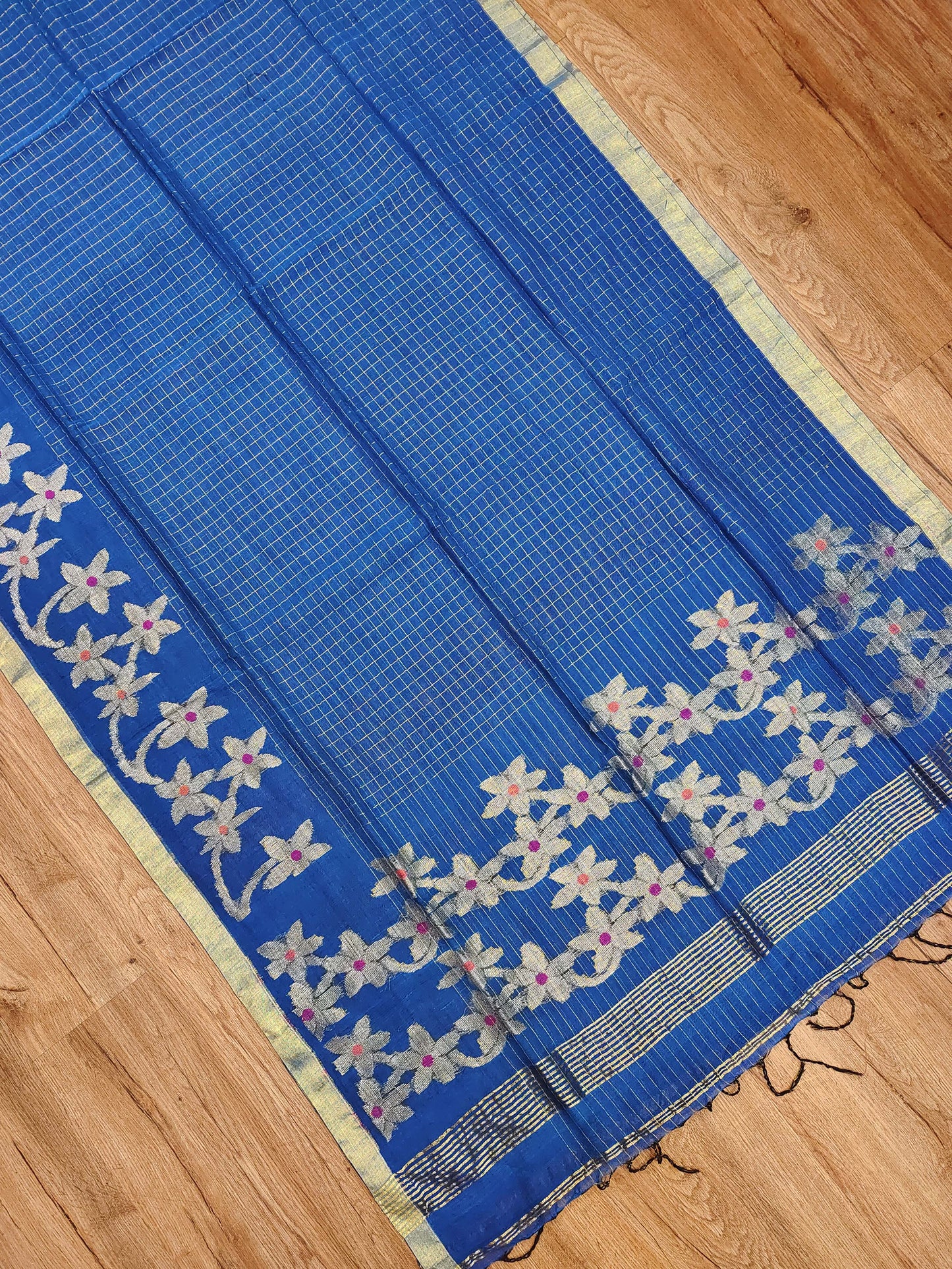 Linen Handloom