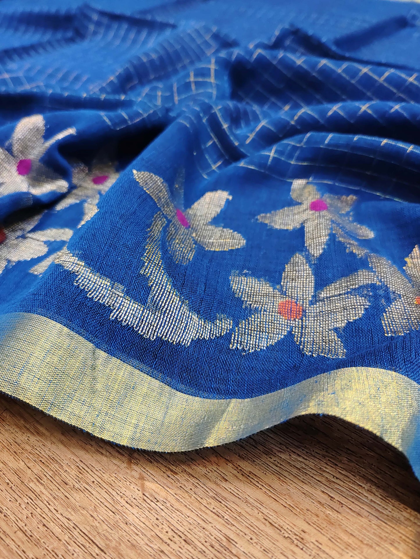 Linen Handloom
