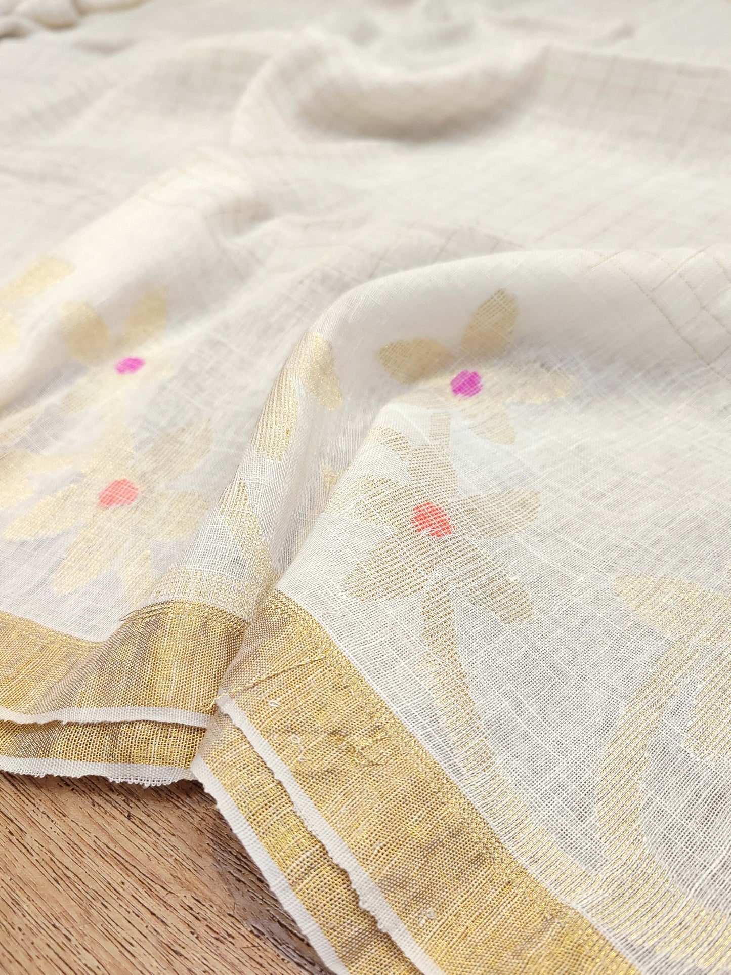 Linen Handloom