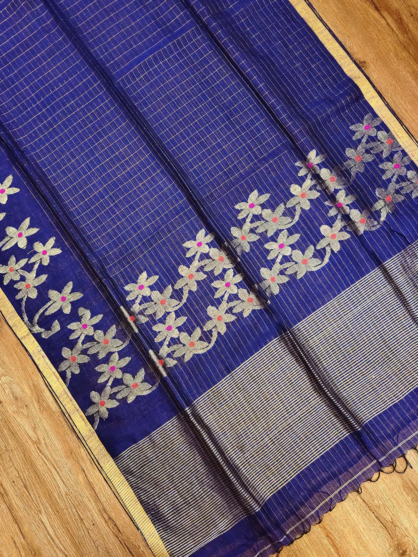 Linen Handloom