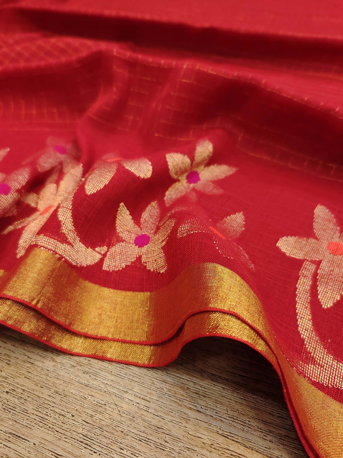 Linen Handloom