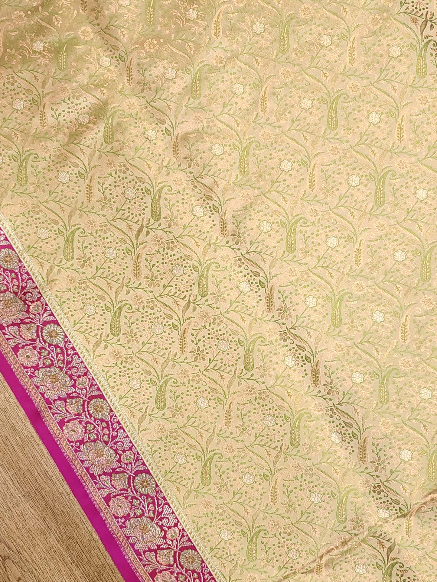 Pashmina Jamawar
