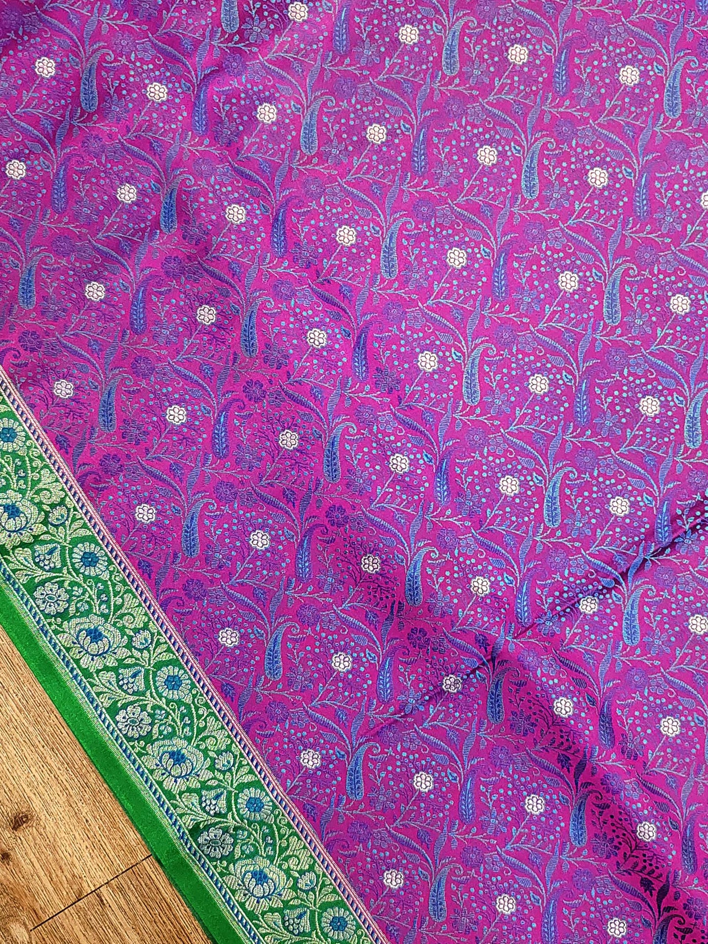 Pashmina Jamawar