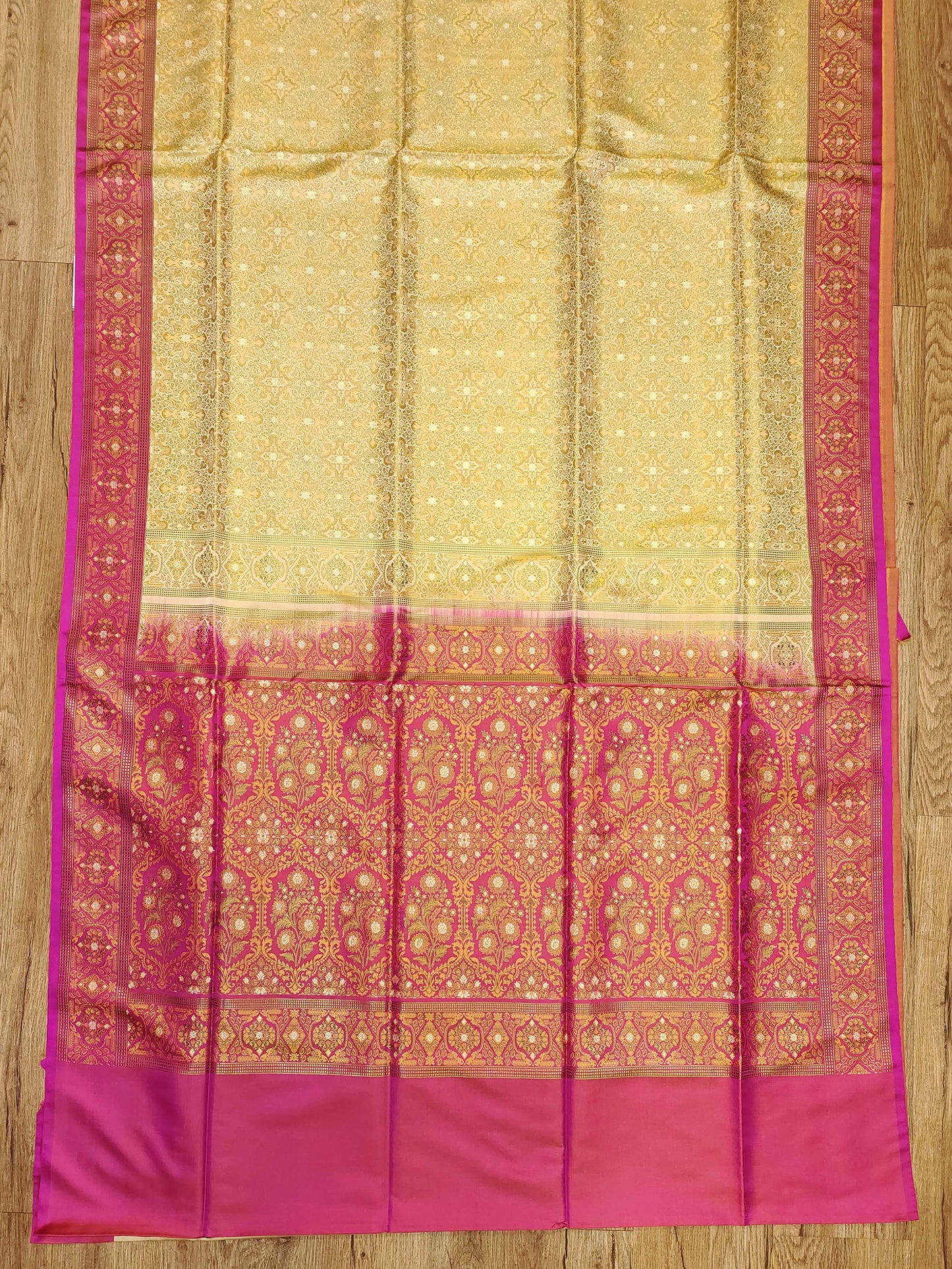Pashmina Jamawar