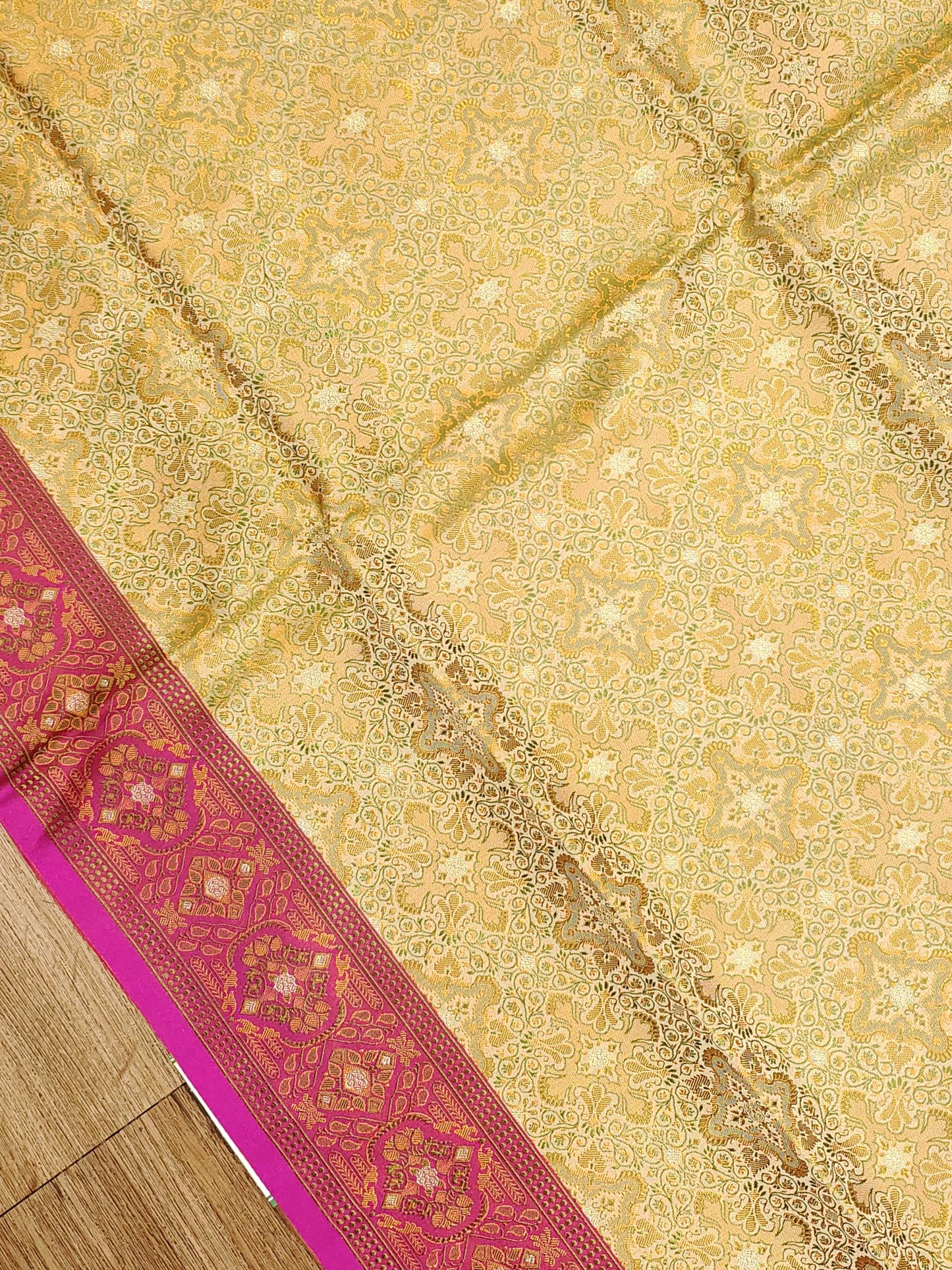Pashmina Jamawar