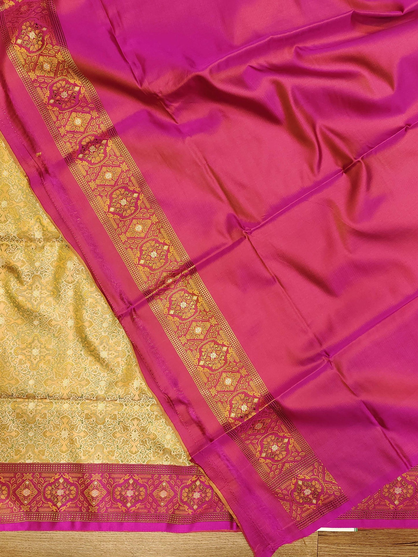 Pashmina Jamawar