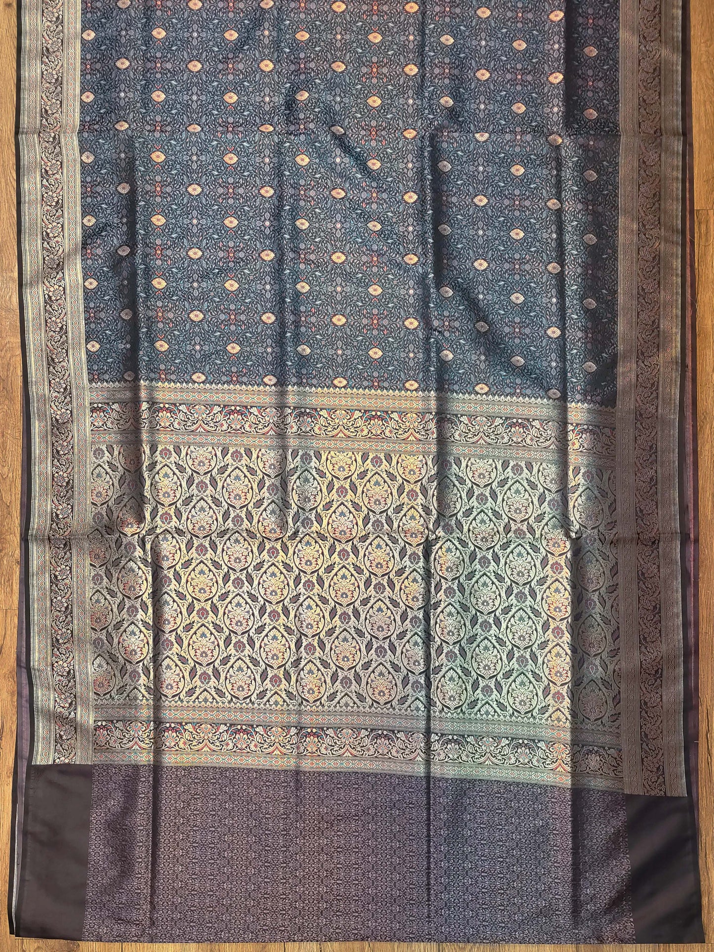 Pashmina Jamawar