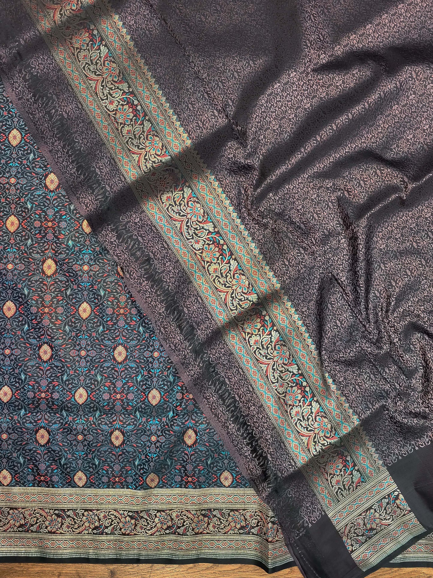 Pashmina Jamawar