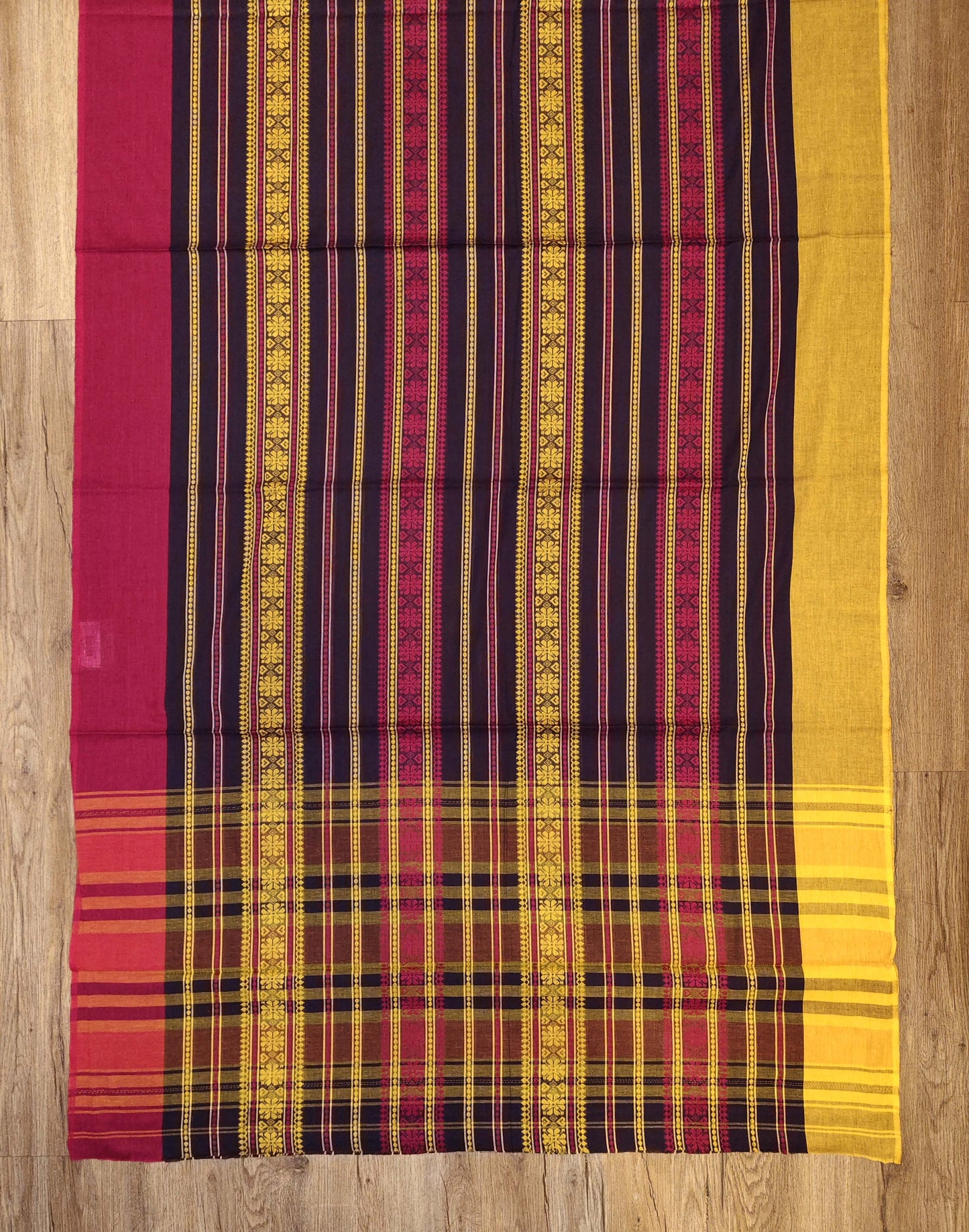 Dhaniakhali Saree