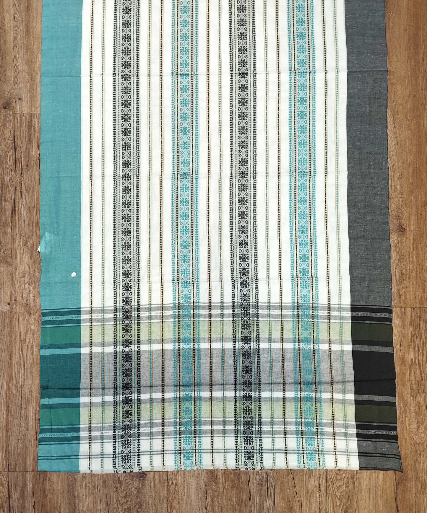Dhaniakhali Saree