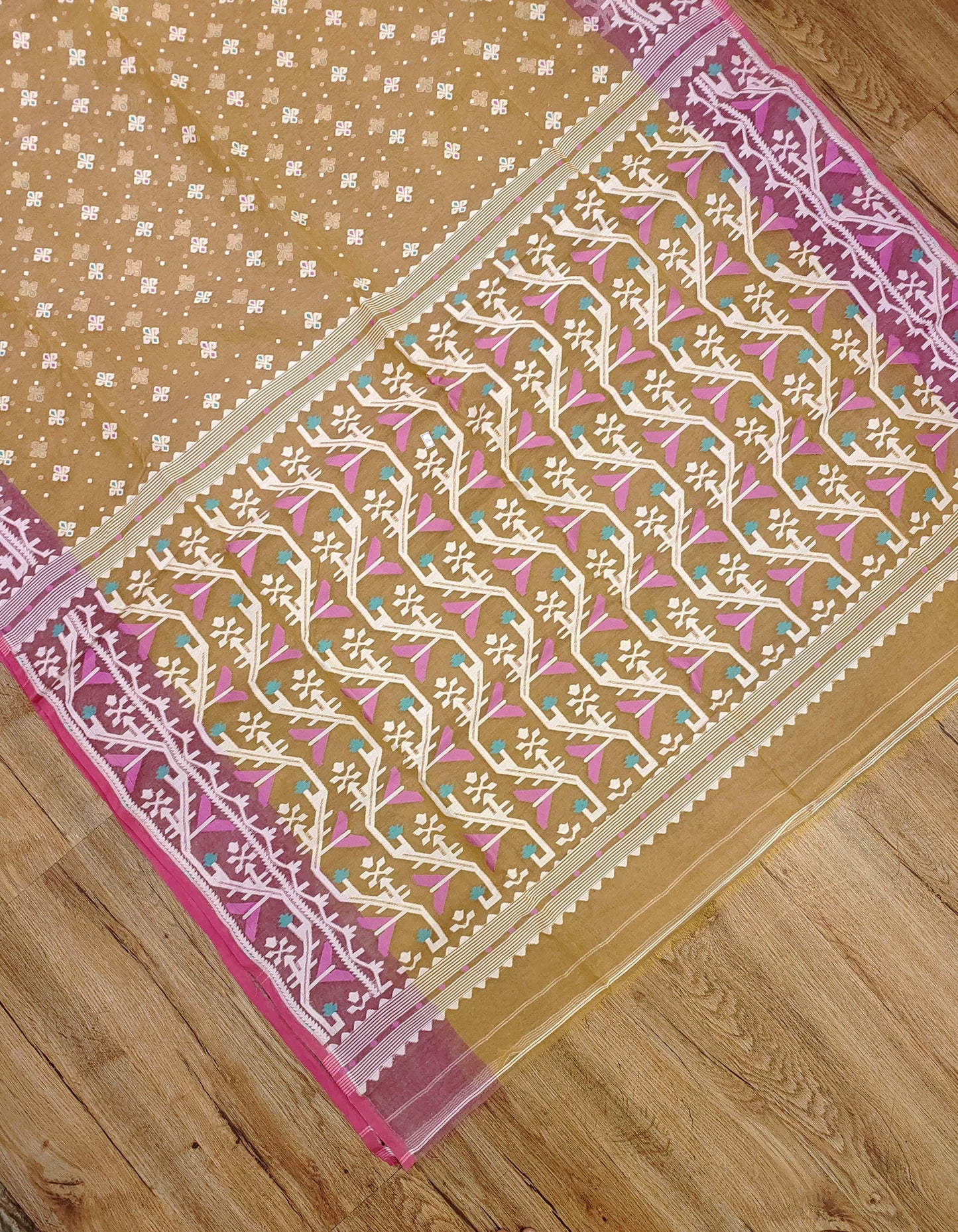 Dhakai Jamdani