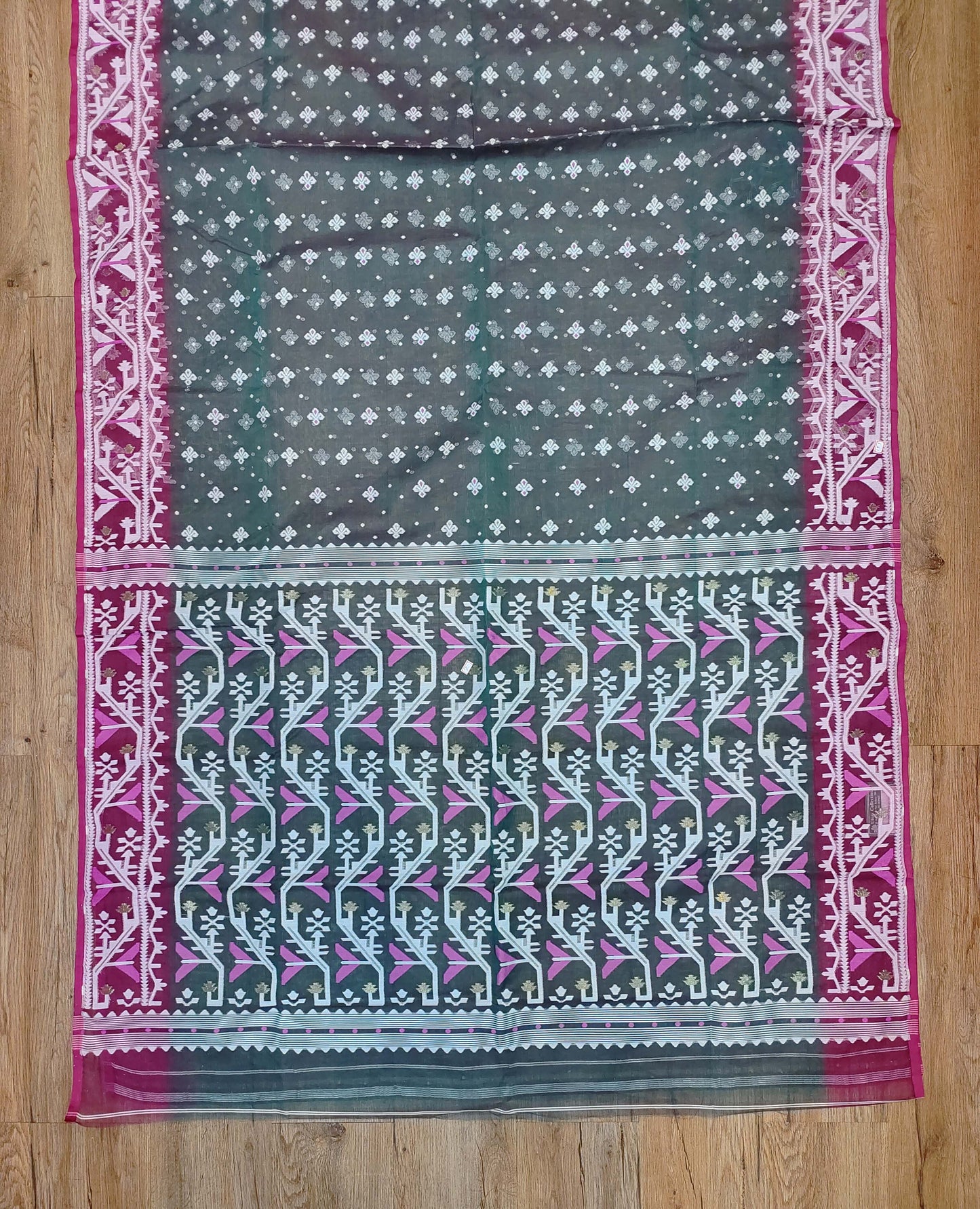 Dhakai Jamdani
