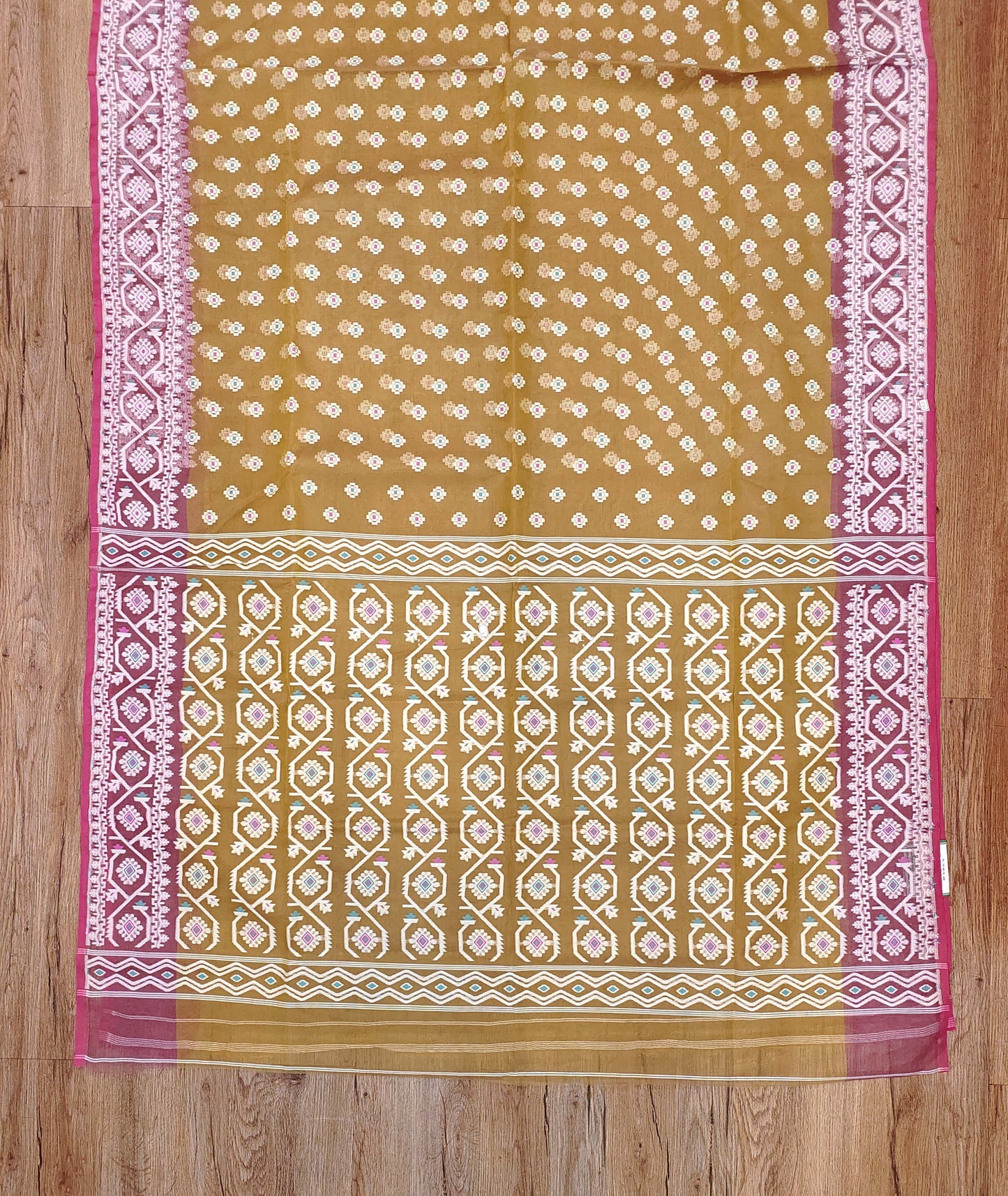 Dhakai Jamdani