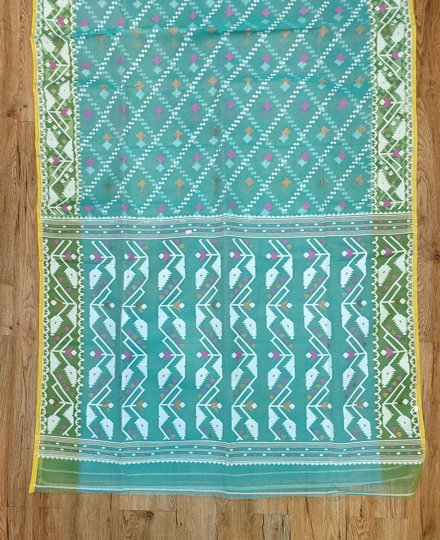 Dhakai Jamdani