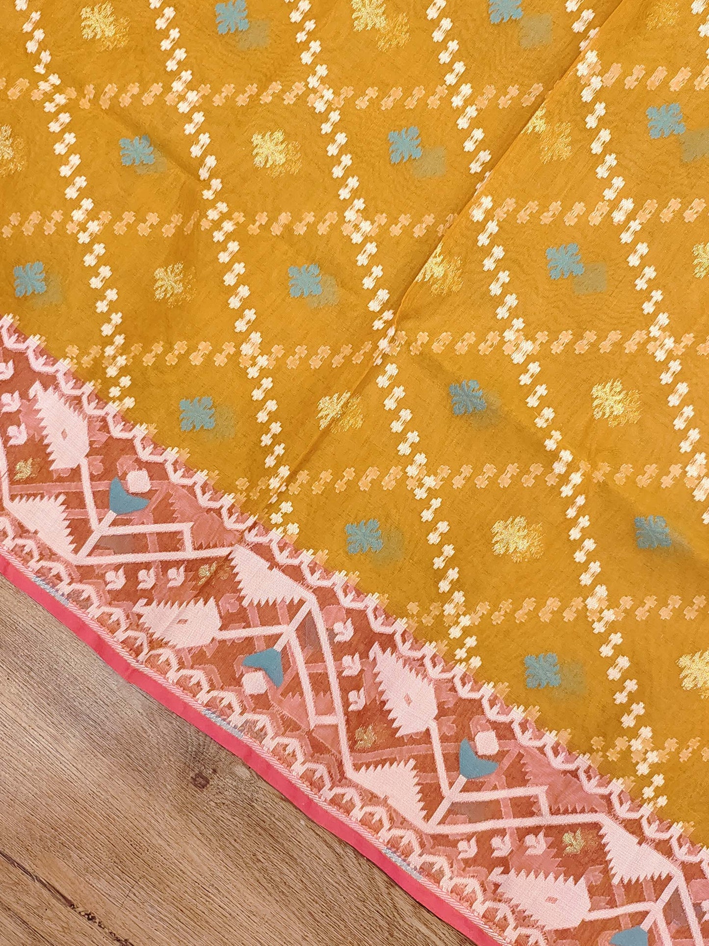 Dhakai Jamdani